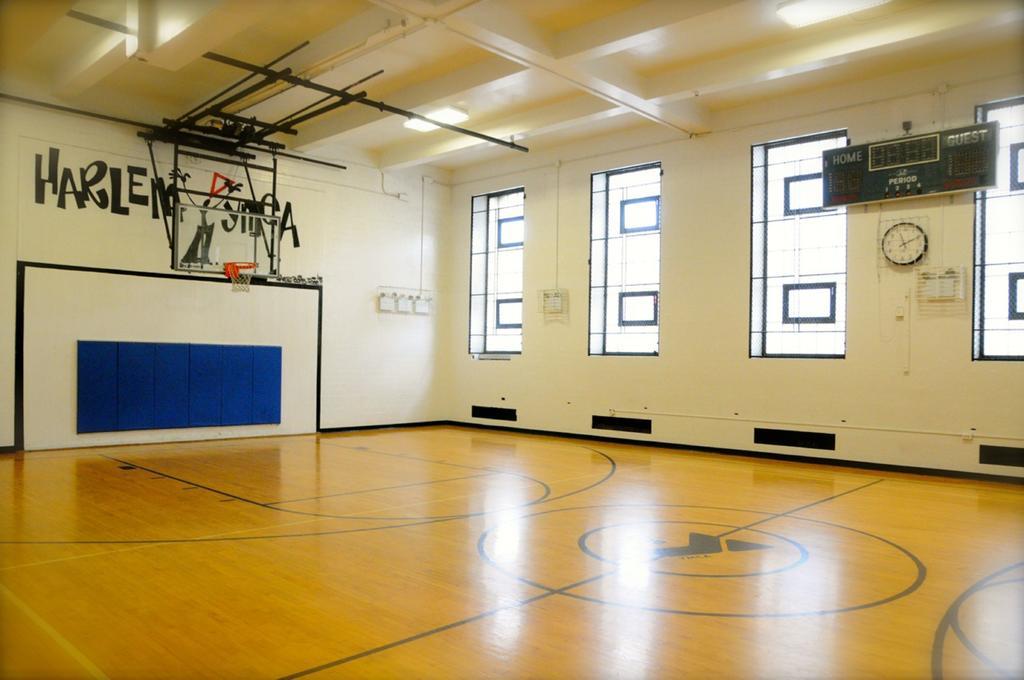 Harlem Ymca Hostel Ню Йорк Екстериор снимка
