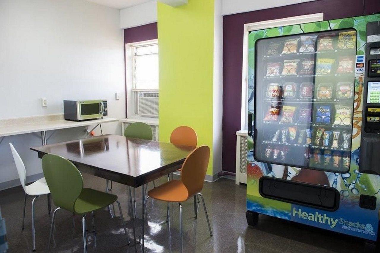 Harlem Ymca Hostel Ню Йорк Екстериор снимка
