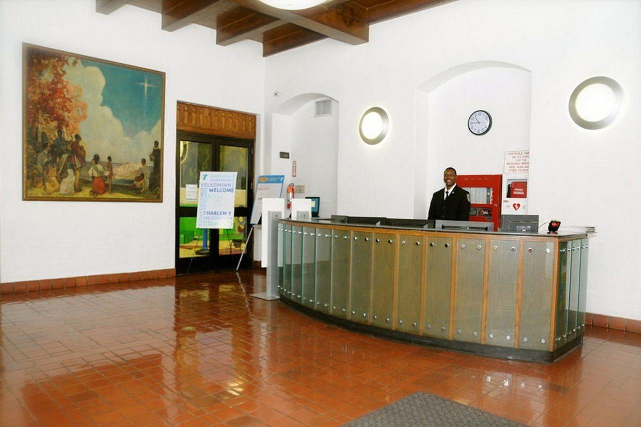 Harlem Ymca Hostel Ню Йорк Екстериор снимка